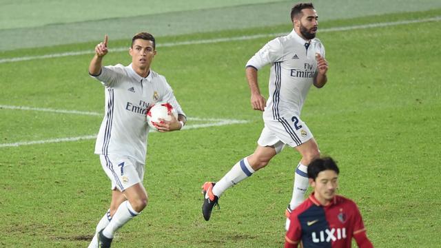 ESPN球员排行榜：梅西力压冠军C罗 巴神入选